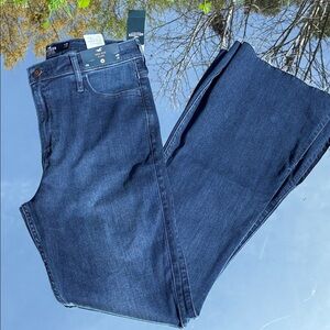 Hollister Men's Dark Indigo Straight Jeans